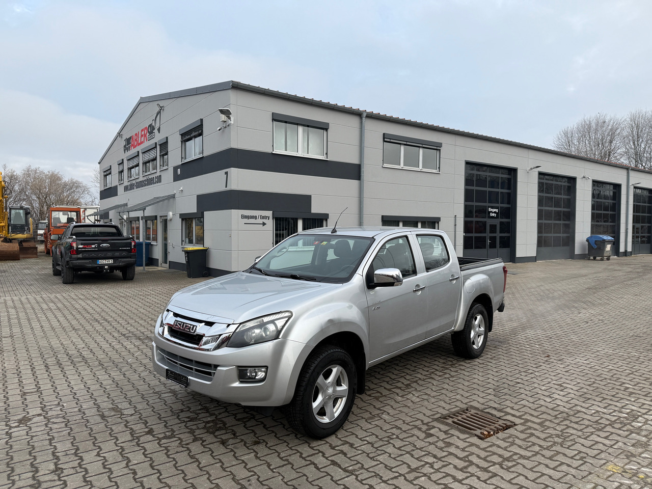 Isuzu DMAX 2,5 Pickup Automatik - Pick-up: photos 2 Isuzu DMAX 2,5 Pickup Automatik - Pick-up: photos 2