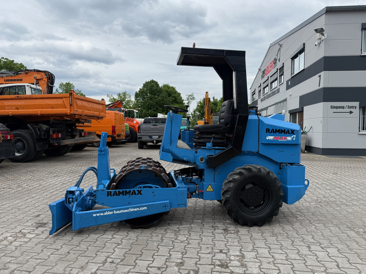 Rammax RW1800 SPT Erdbauwalze mit Schild - Compacteur: photos 3 Rammax RW1800 SPT Erdbauwalze mit Schild - Compacteur: photos 3