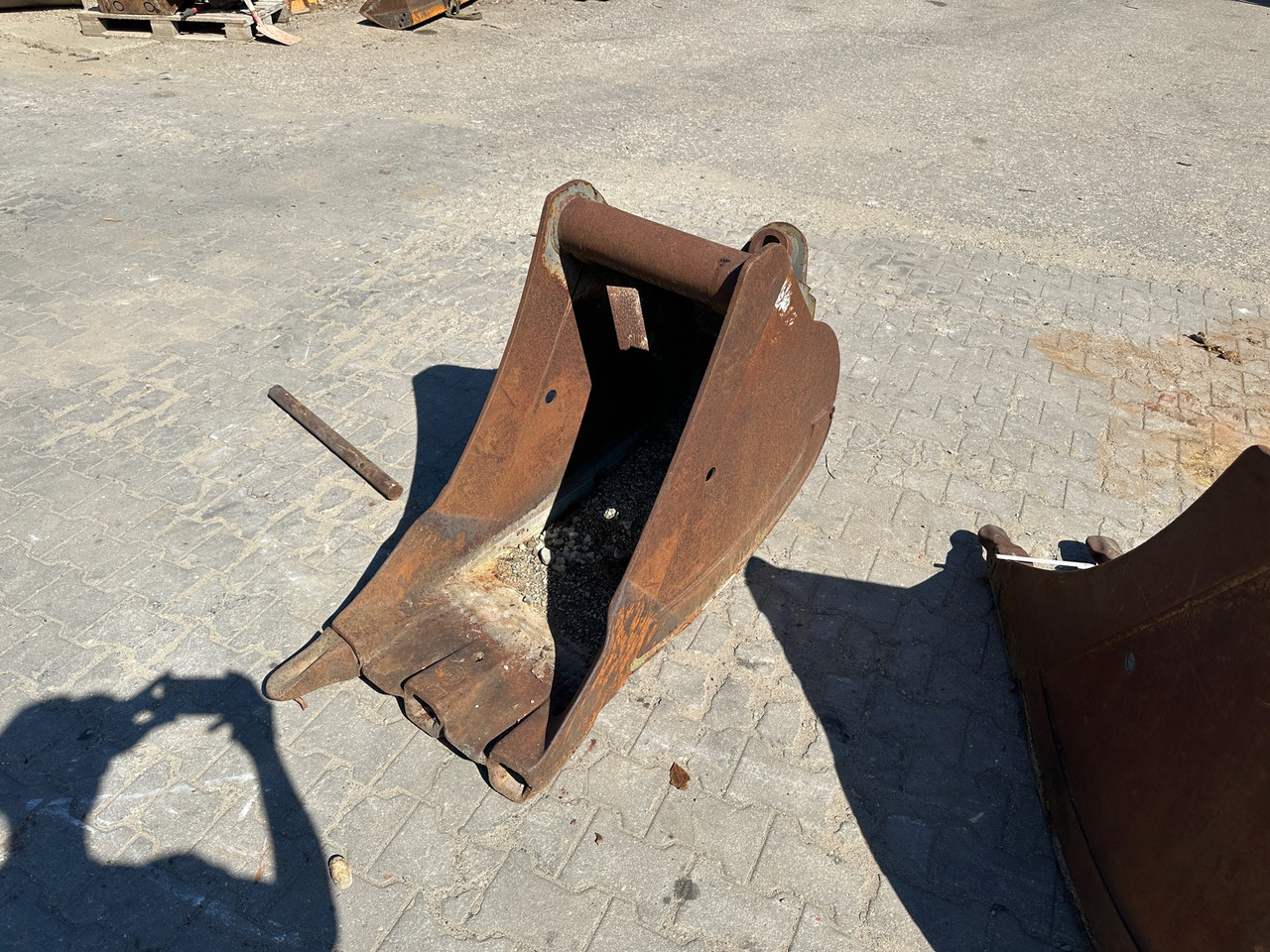 Tieflöffel 30cm Mantovanibenne - Godet pour pelle pour Engins de chantier: photos 3 Tieflöffel 30cm Mantovanibenne - Godet pour pelle pour Engins de chantier: photos 3