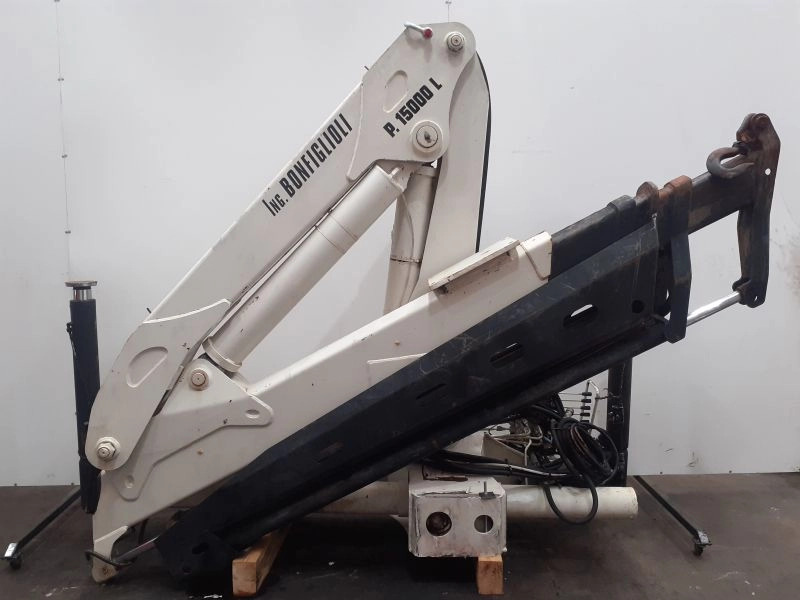 Grúa Bonfiglioli P15000L - Grue auxiliaire pour Camion: photos 3 Grúa Bonfiglioli P15000L - Grue auxiliaire pour Camion: photos 3