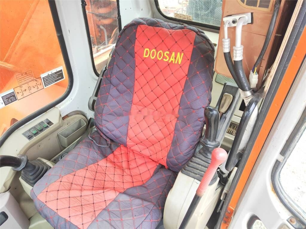 Pelle sur chenille neuf Doosan DH 300 LC-7: photos 6