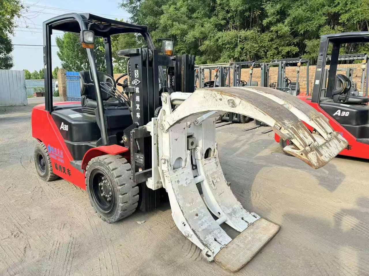 HangCha A30 - Chariot élévateur diesel: photos 2 HangCha A30 - Chariot élévateur diesel: photos 2