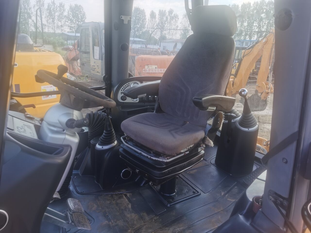 JCB 3CX - Tractopelle: photos 4 JCB 3CX - Tractopelle: photos 4