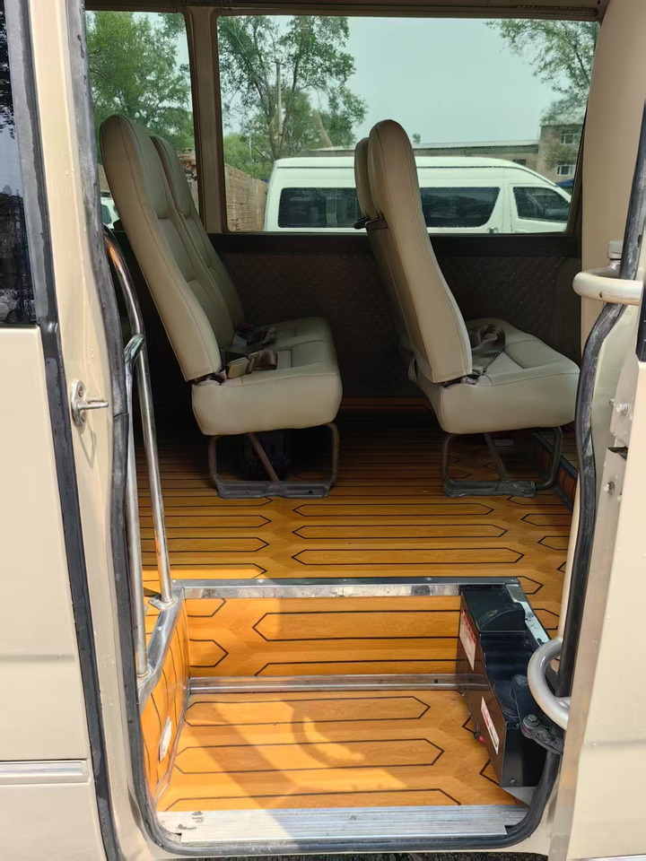 Toyota Coaster - Minibus, Transport de personnes: photos 4 Toyota Coaster - Minibus, Transport de personnes: photos 4