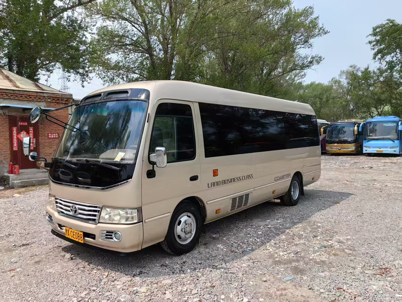 Toyota Coaster - Minibus, Transport de personnes: photos 1 Toyota Coaster - Minibus, Transport de personnes: photos 1
