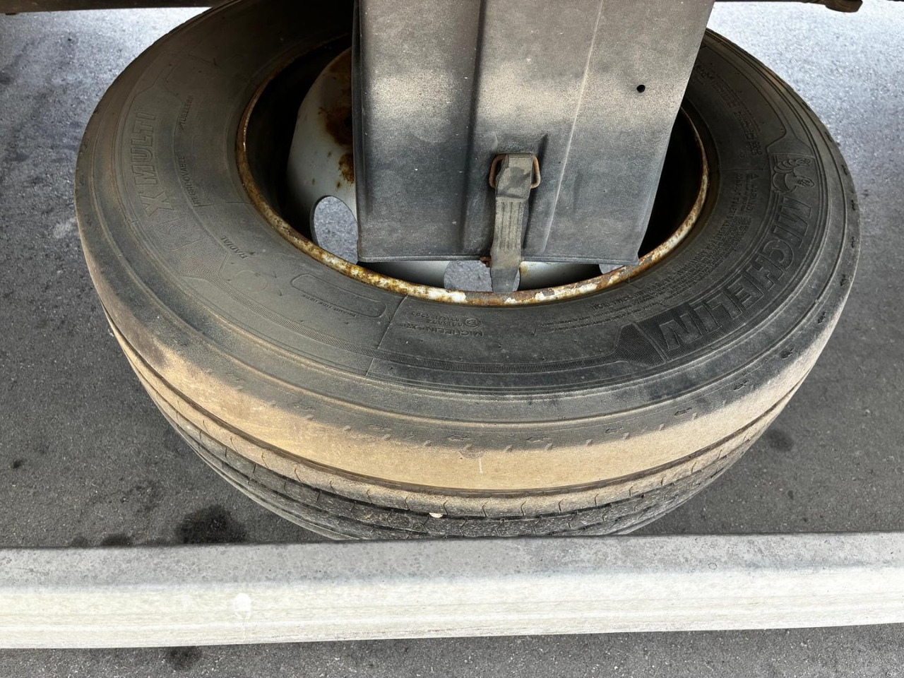 Caja cerrada IVECO Eurocargo ML 120 E22 - Camion fourgon: photos 5 Caja cerrada IVECO Eurocargo ML 120 E22 - Camion fourgon: photos 5