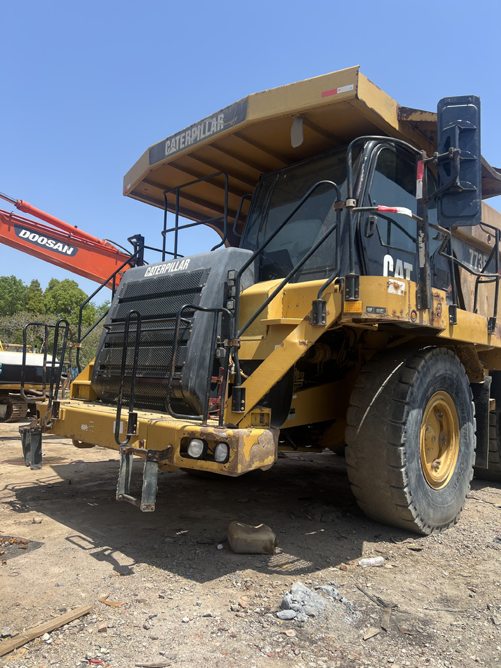 Tombereau rigide CAT 773F MINING DUMP TRUCK: photos 1