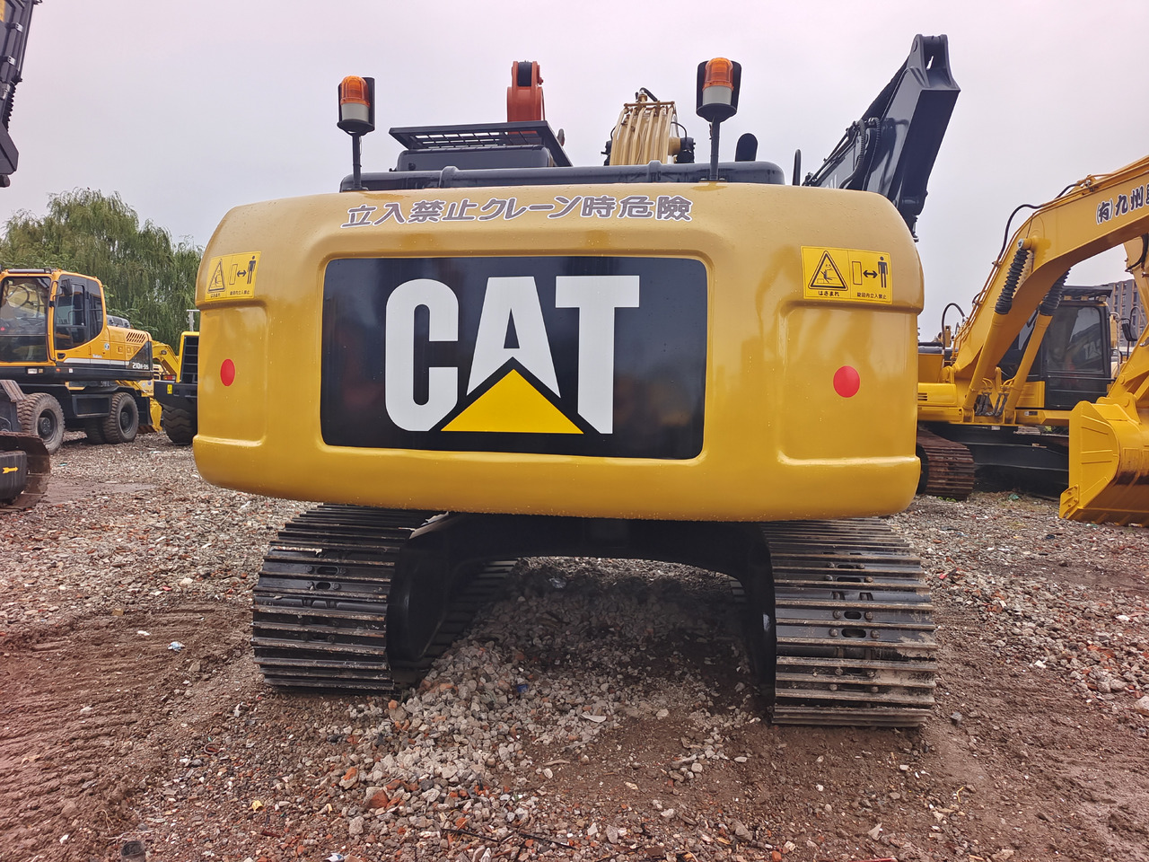 CATERPILLAR 320D2L CAT 320 D 2 L 320GC 330GC - Pelle sur chenille: photos 3 CATERPILLAR 320D2L CAT 320 D 2 L 320GC 330GC - Pelle sur chenille: photos 3