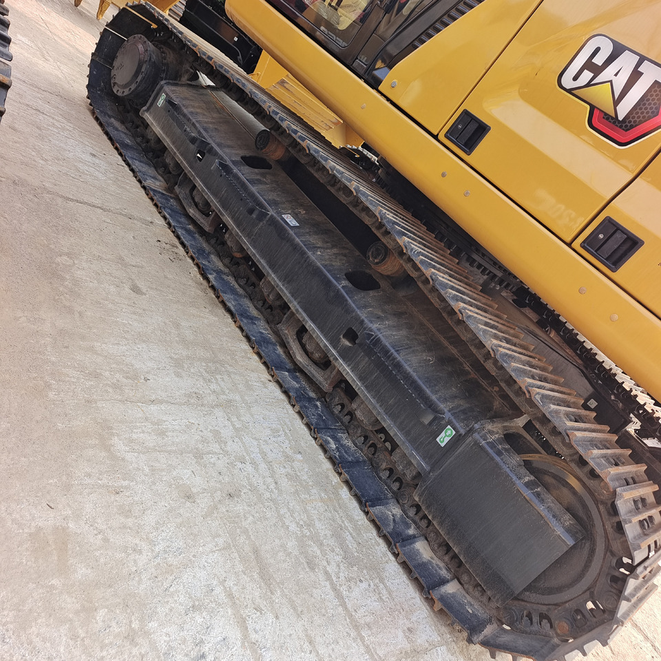 CATERPILLAR 323 CAT 323 NEW GENERATION 330GC 323GC 336GC - Pelle sur chenille: photos 3 CATERPILLAR 323 CAT 323 NEW GENERATION 330GC 323GC 336GC - Pelle sur chenille: photos 3