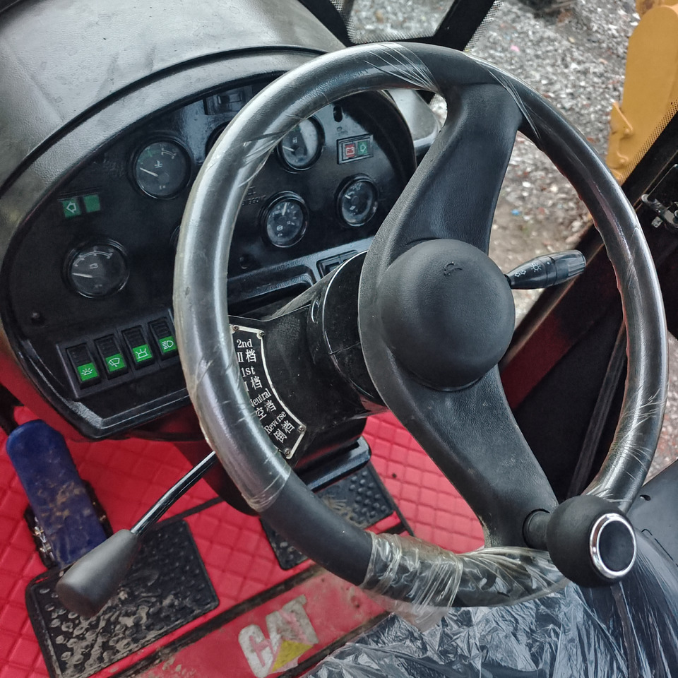 CATERPILLAR 966H 950H 950GC - Chargeuse sur pneus: photos 2 CATERPILLAR 966H 950H 950GC - Chargeuse sur pneus: photos 2