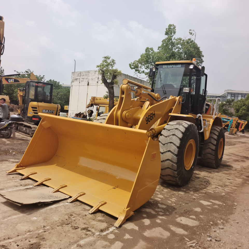 CATERPILLAR 966H CAT 950H 950GC - Chargeuse sur pneus: photos 5 CATERPILLAR 966H CAT 950H 950GC - Chargeuse sur pneus: photos 5