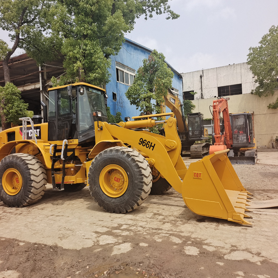 CATERPILLAR 966H CAT 950H 950GC - Chargeuse sur pneus: photos 3 CATERPILLAR 966H CAT 950H 950GC - Chargeuse sur pneus: photos 3