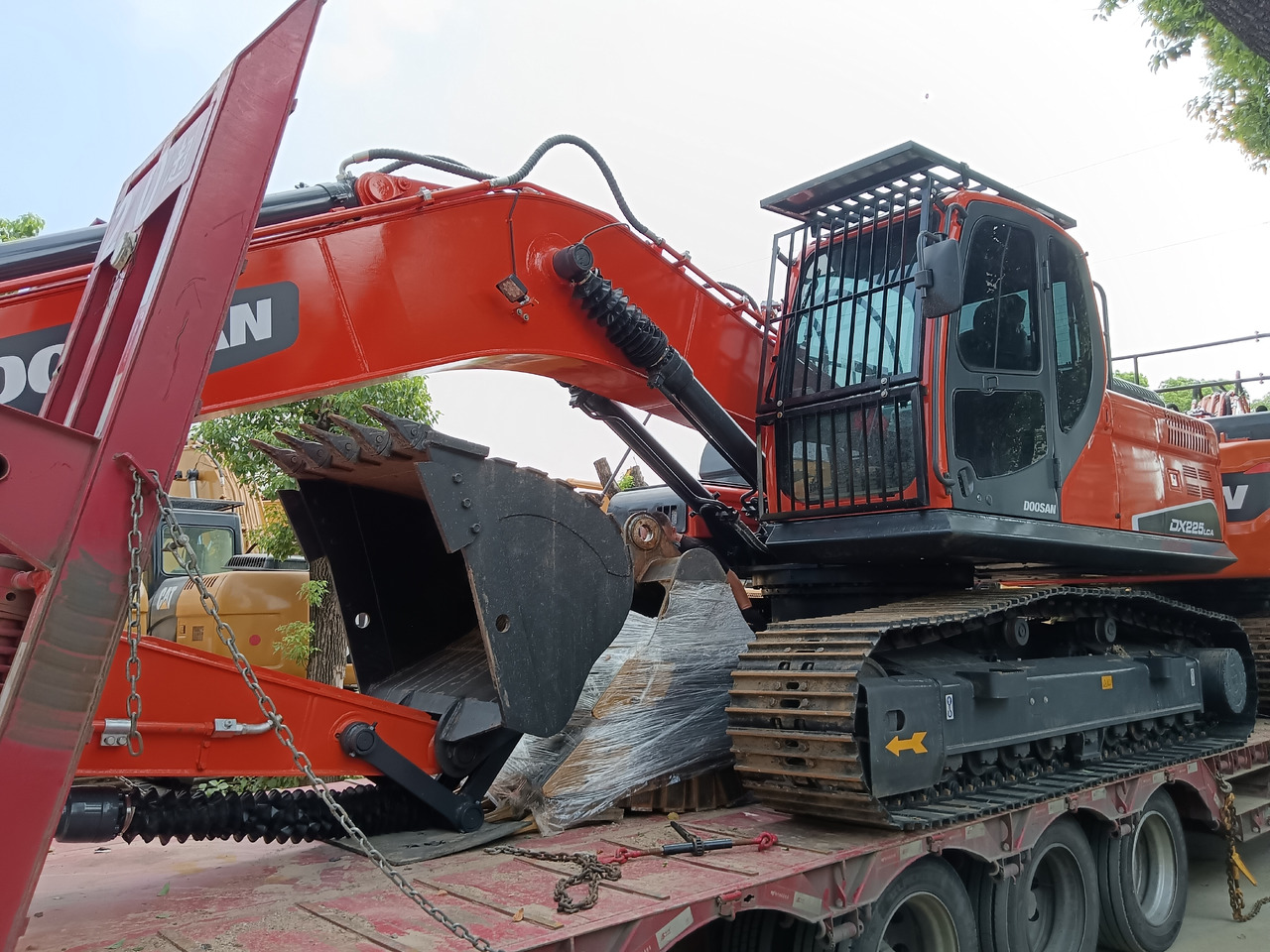 DOOSAN DX225 LC-9C LCA - Pelle sur chenille: photos 4 DOOSAN DX225 LC-9C LCA - Pelle sur chenille: photos 4