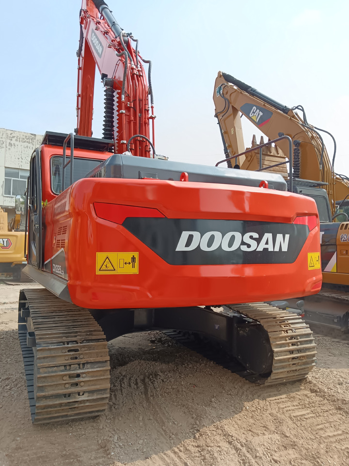 DOOSAN DX225 LCA DX 225 LC-9C DX300 DX340 - Pelle sur chenille: photos 2 DOOSAN DX225 LCA DX 225 LC-9C DX300 DX340 - Pelle sur chenille: photos 2