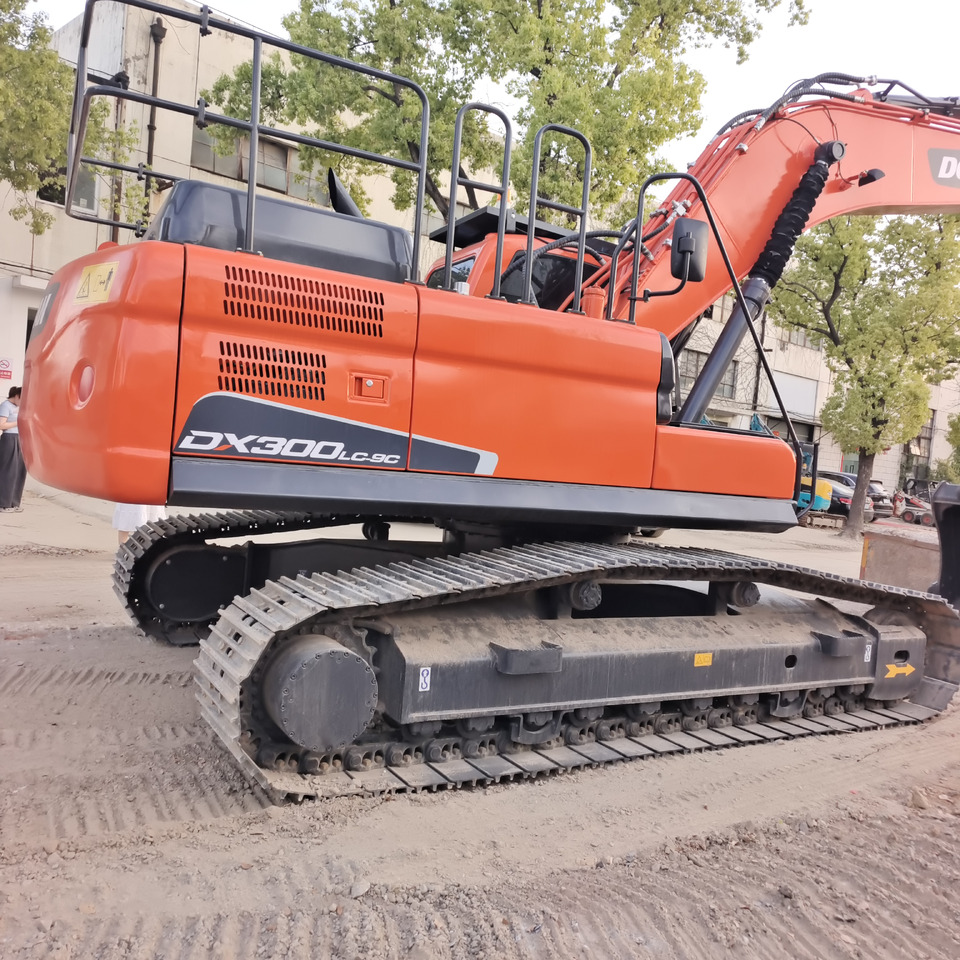 DOOSAN DX300 LC-9C DX300 LCA DX 340 LC-9C DX340 LCA - Pelle sur chenille: photos 3 DOOSAN DX300 LC-9C DX300 LCA DX 340 LC-9C DX340 LCA - Pelle sur chenille: photos 3
