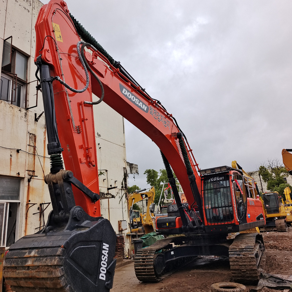 DOOSAN DX340LC-9C DX 340 LCA - Pelle sur chenille: photos 3 DOOSAN DX340LC-9C DX 340 LCA - Pelle sur chenille: photos 3