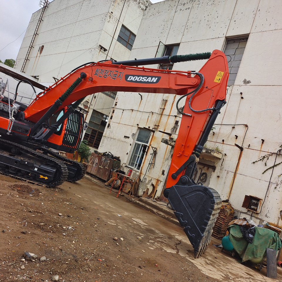 DOOSAN DX340LCA DX340 LC-9C - Pelle sur chenille: photos 3 DOOSAN DX340LCA DX340 LC-9C - Pelle sur chenille: photos 3