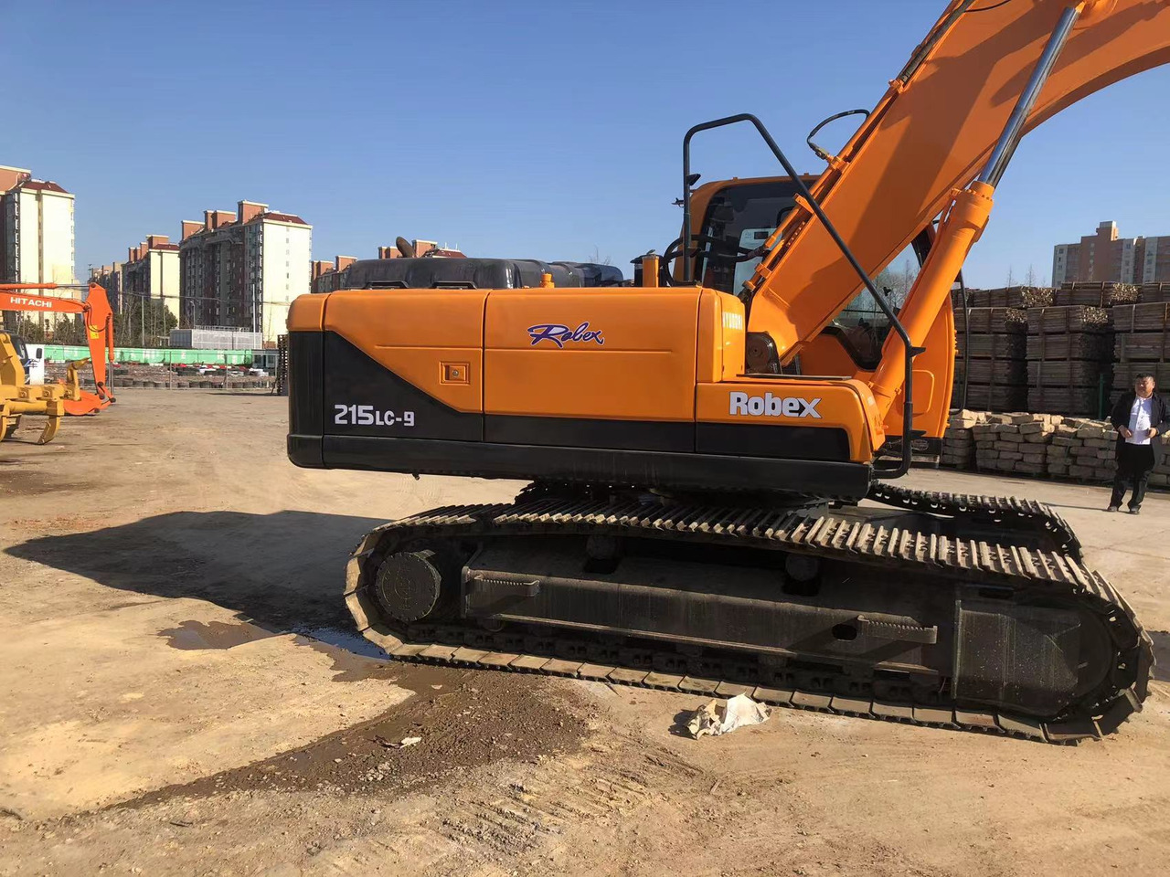 HYUNDAI ROBEX 215-9 R 215 - 9 - Pelle sur chenille: photos 5 HYUNDAI ROBEX 215-9 R 215 - 9 - Pelle sur chenille: photos 5