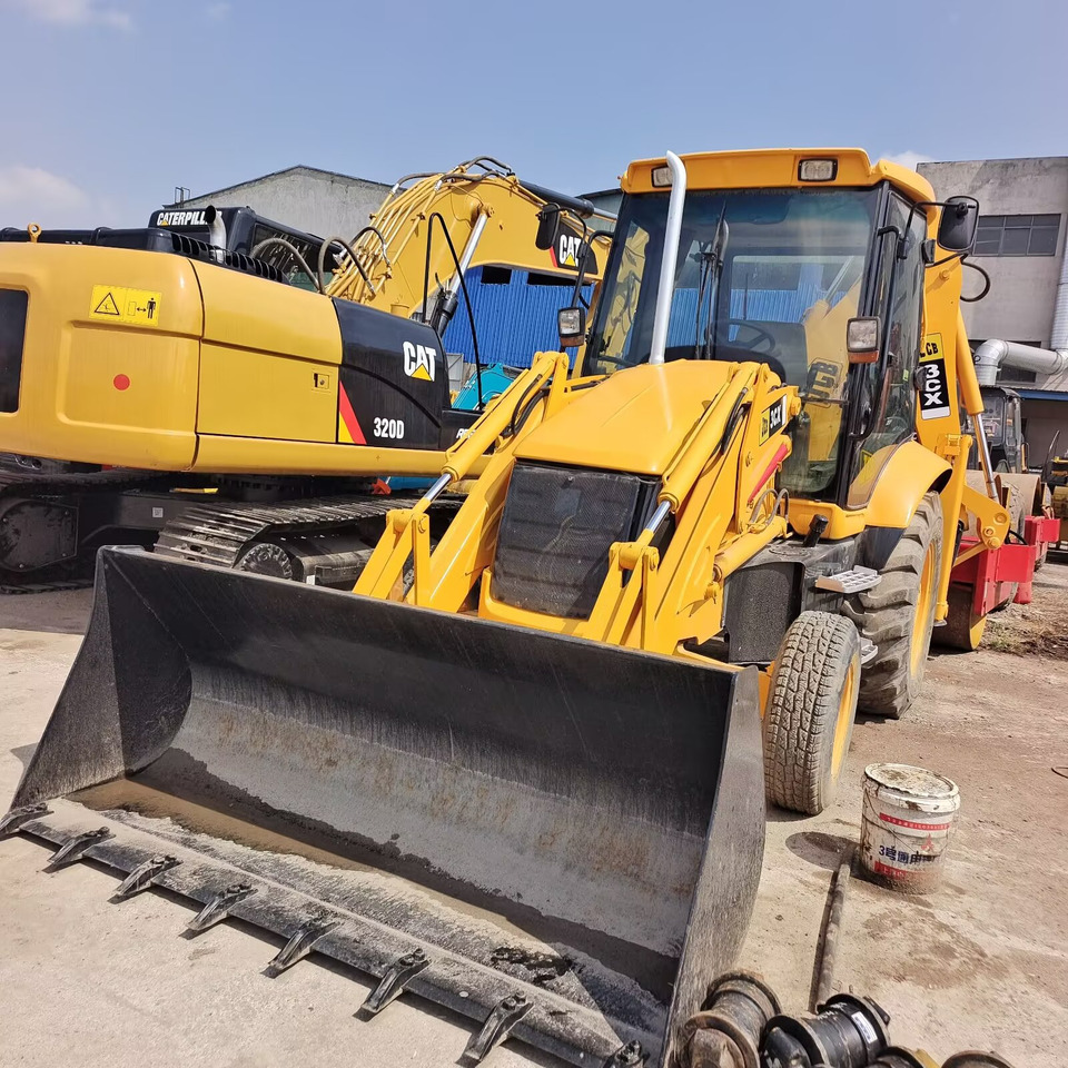 JCB 3CX ORIGINAL MADE IN UK - Tractopelle: photos 4 JCB 3CX ORIGINAL MADE IN UK - Tractopelle: photos 4