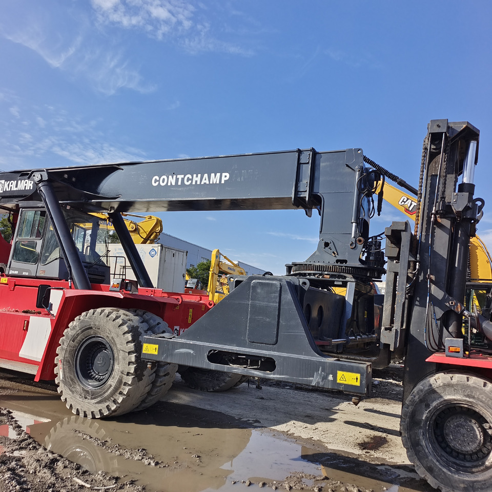 KALMAR DRT450 DRF DRD DRS 450 45 TON - Reach stacker: photos 5 KALMAR DRT450 DRF DRD DRS 450 45 TON - Reach stacker: photos 5