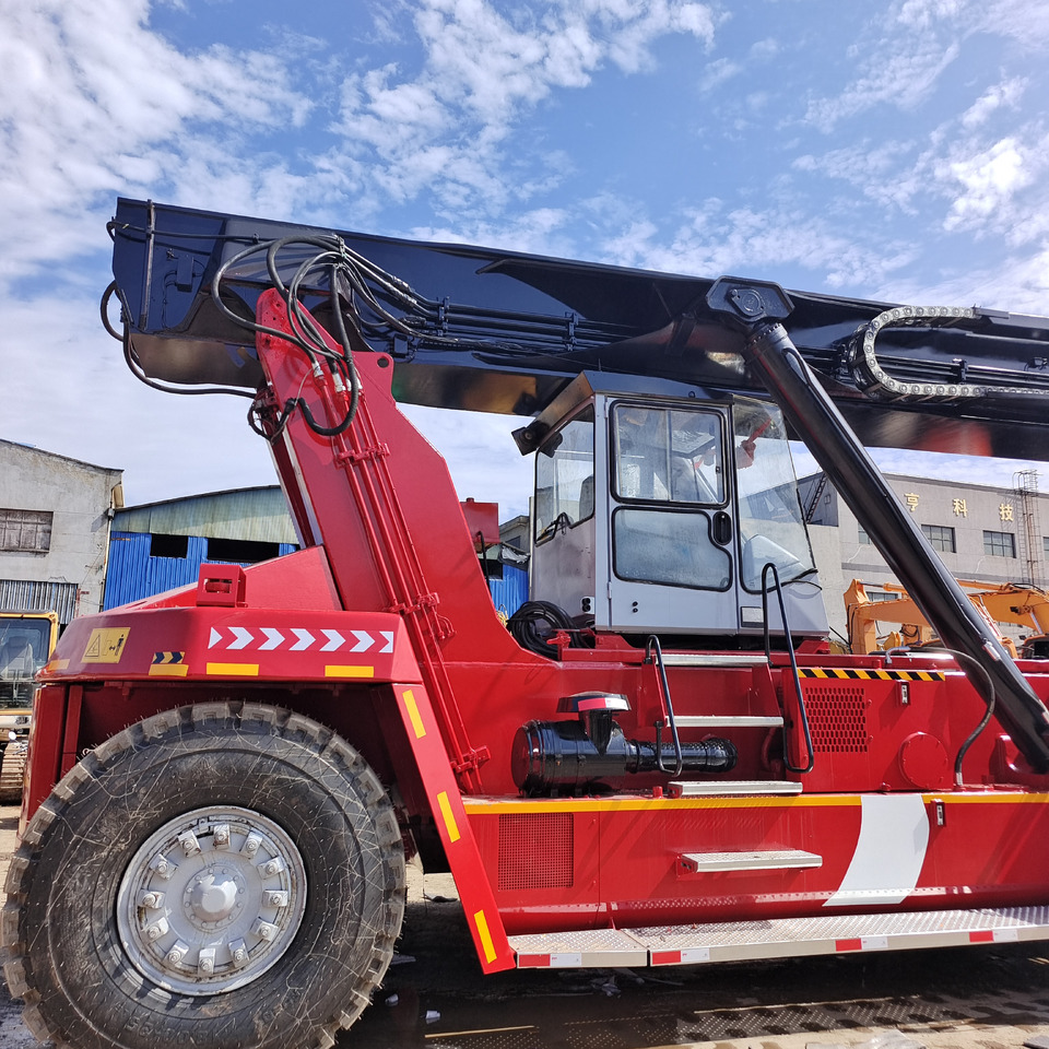 KALMAR drf450 DRF450 DRT DRD DRU DRS - Reach stacker: photos 5 KALMAR drf450 DRF450 DRT DRD DRU DRS - Reach stacker: photos 5
