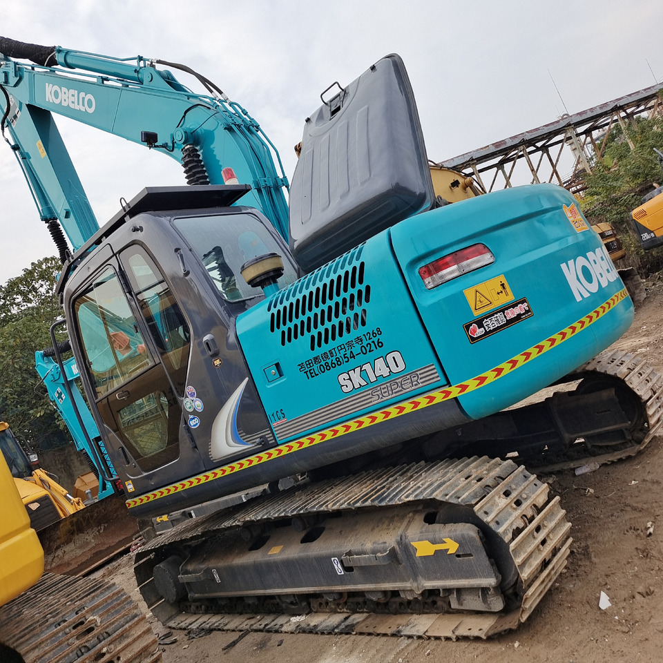 KOBELCO SK 140 - Pelle sur chenille: photos 1 KOBELCO SK 140 - Pelle sur chenille: photos 1