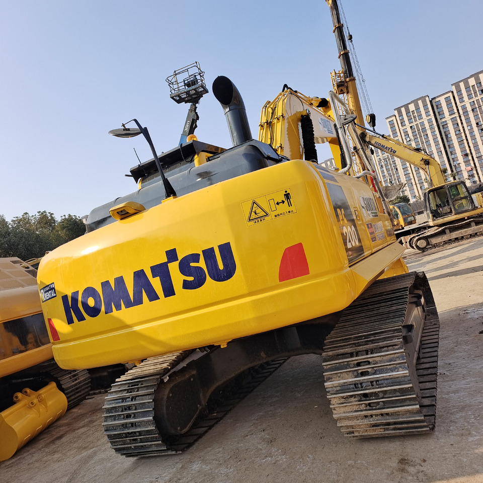 Pelle sur chenille KOMATSU PC200-8 PC 200 - 8N1: photos 11