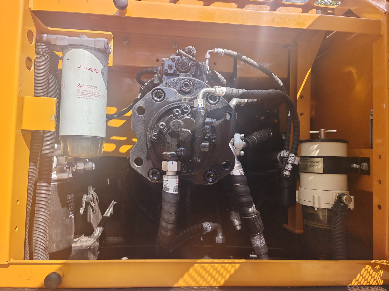 SANY 365H - Pelle sur chenille: photos 3 SANY 365H - Pelle sur chenille: photos 3