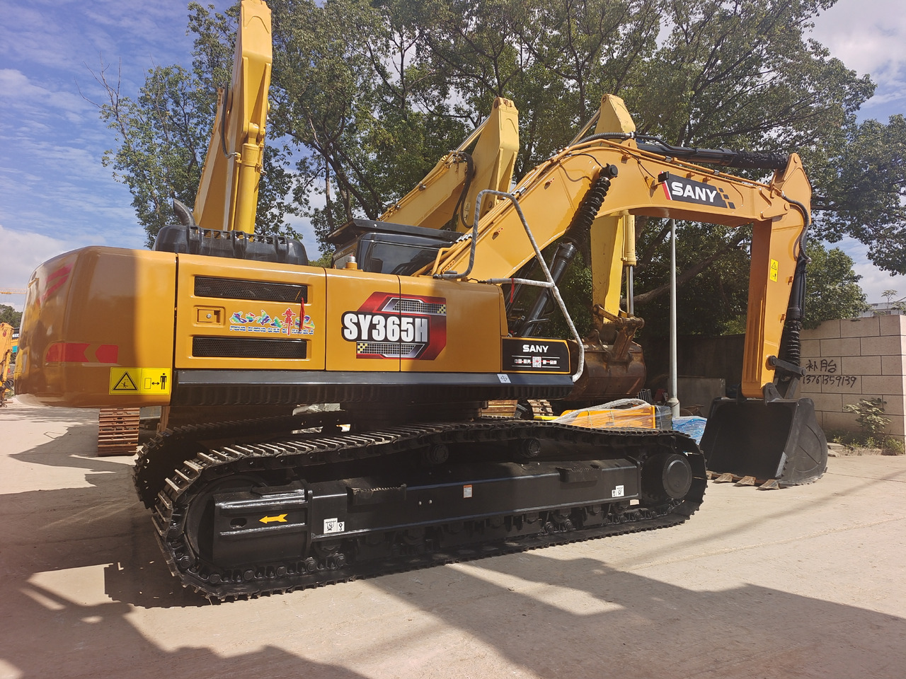 SANY 365H - Pelle sur chenille: photos 1 SANY 365H - Pelle sur chenille: photos 1