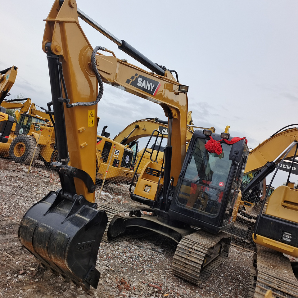 SANY 75C SY 75 C 60C 35U 215C - Mini pelle: photos 2 SANY 75C SY 75 C 60C 35U 215C - Mini pelle: photos 2