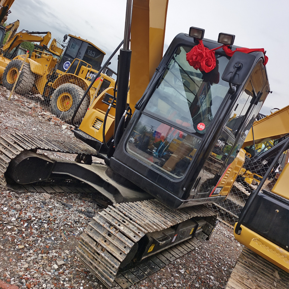 SANY 75C SY 75 C 60C 35U 215C - Mini pelle: photos 4 SANY 75C SY 75 C 60C 35U 215C - Mini pelle: photos 4