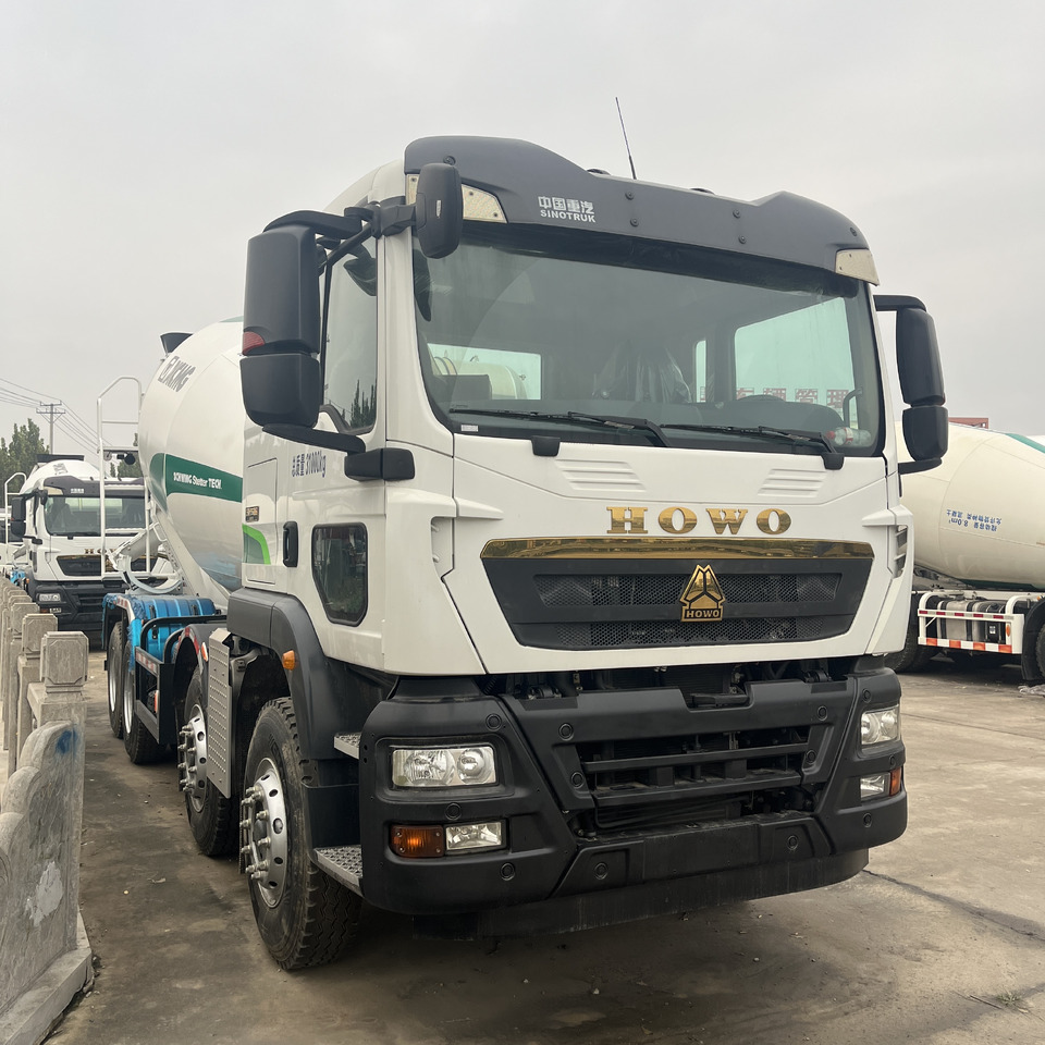 SINOTRUK HOWO TX350 Euro 5 STAGE Ⅴ - Camion malaxeur: photos 2 SINOTRUK HOWO TX350 Euro 5 STAGE Ⅴ - Camion malaxeur: photos 2