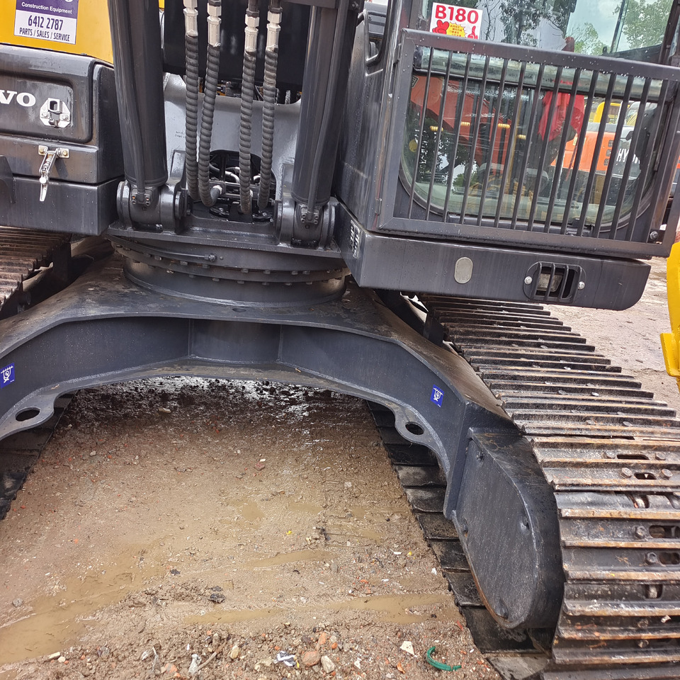 Pelle sur chenille VOLVO EC210 EC 210D EC210B: photos 12