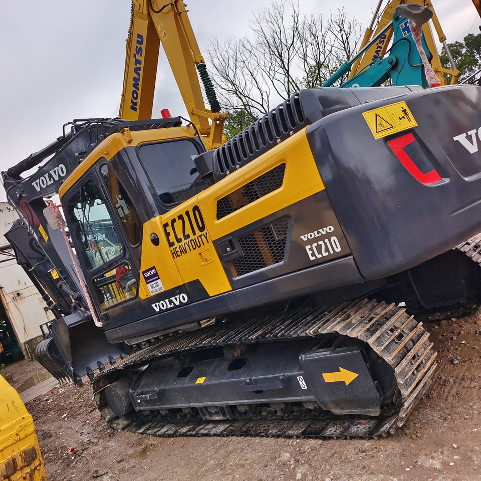 VOLVO EC210D EC210B EC380 - Pelle sur chenille: photos 1 VOLVO EC210D EC210B EC380 - Pelle sur chenille: photos 1