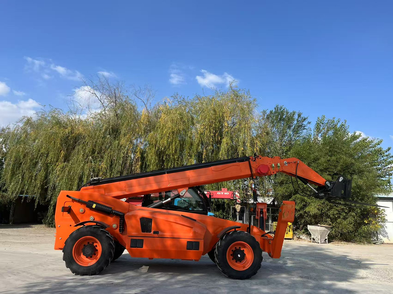 XCMG 17.5 METER TELEHANDLER BRAND NEW - Chariot télescopique: photos 3 XCMG 17.5 METER TELEHANDLER BRAND NEW - Chariot télescopique: photos 3