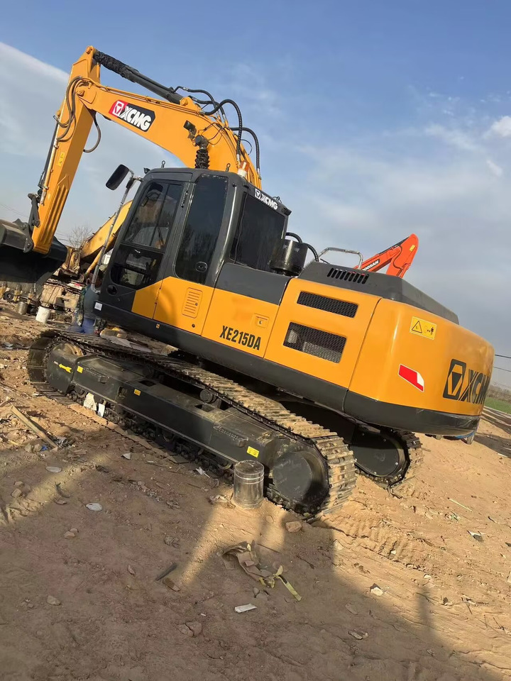 XCMG XE215DA - Pelle sur chenille: photos 1 XCMG XE215DA - Pelle sur chenille: photos 1