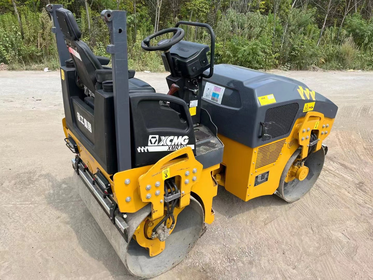 XCMG XMR 300J - Compacteur mixte: photos 1 XCMG XMR 300J - Compacteur mixte: photos 1