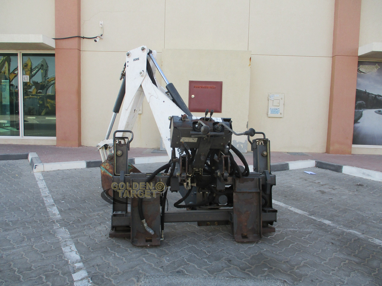 BOBCAT Skid Steer R30S Backhoe Attachment - Godet pour chargeur pour Mini chargeuse: photos 2 BOBCAT Skid Steer R30S Backhoe Attachment - Godet pour chargeur pour Mini chargeuse: photos 2