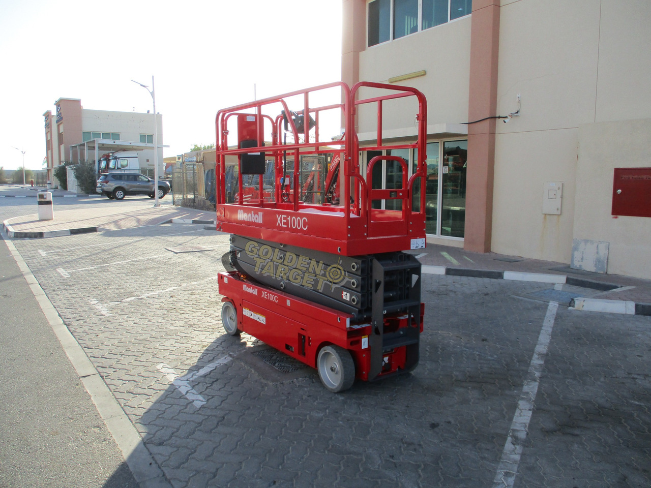 MANTALL XE100C-2024 Scissor Lift - Nacelle ciseaux: photos 4 MANTALL XE100C-2024 Scissor Lift - Nacelle ciseaux: photos 4