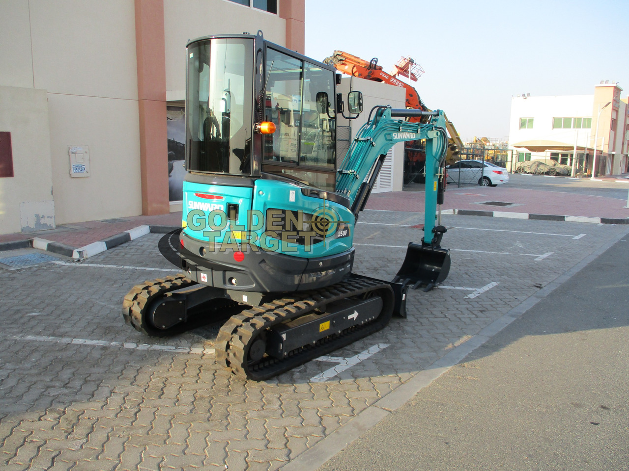 SUNWARD SWE25UF Mini Hydraulic Excavator - Mini pelle: photos 3 SUNWARD SWE25UF Mini Hydraulic Excavator - Mini pelle: photos 3