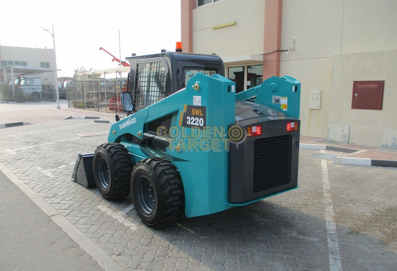 Sunward 3220 Skid Steer Loader - Mini chargeuse: photos 3 Sunward 3220 Skid Steer Loader - Mini chargeuse: photos 3
