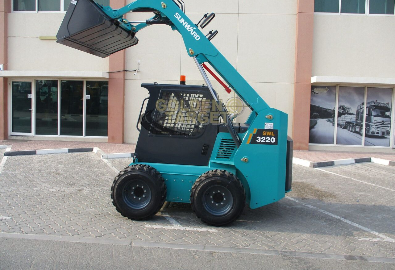 Sunward 3220 Skid Steer Loader - Mini chargeuse: photos 4 Sunward 3220 Skid Steer Loader - Mini chargeuse: photos 4