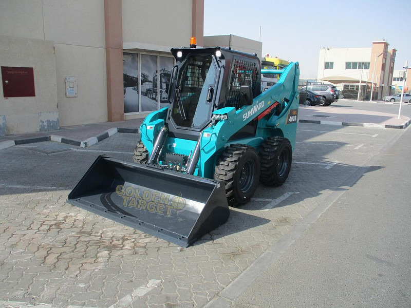 Sunward SWL4028 Skid Steer Loader - Chargeuse: photos 2 Sunward SWL4028 Skid Steer Loader - Chargeuse: photos 2