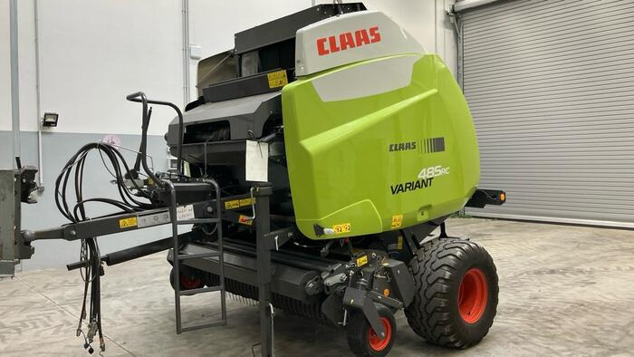 Claas Variant 485 RC - Presse à balles rondes: photos 1 Claas Variant 485 RC - Presse à balles rondes: photos 1