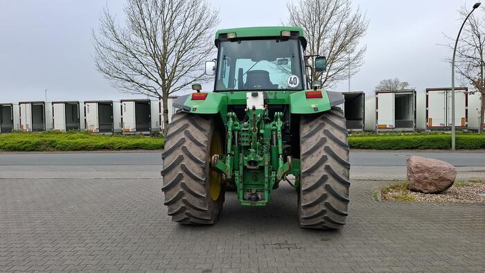 John Deere 7710 - Tracteur agricole: photos 2 John Deere 7710 - Tracteur agricole: photos 2