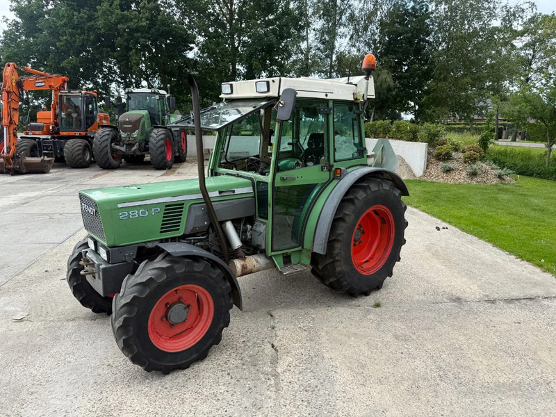 Fendt 280 P Smalspoor Mini trekker 80 PK Tuinbouw EX WATERSCHAP - Tracteur agricole: photos 2 Fendt 280 P Smalspoor Mini trekker 80 PK Tuinbouw EX WATERSCHAP - Tracteur agricole: photos 2