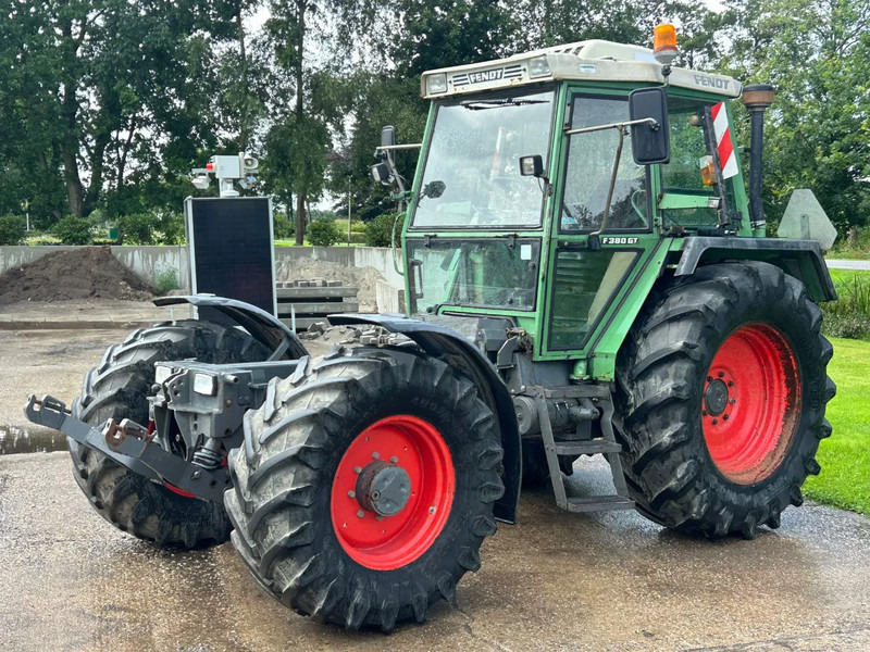 Fendt F 380 GHA F 380 GHA Airco Werktuigdrager - Tracteur agricole: photos 5 Fendt F 380 GHA F 380 GHA Airco Werktuigdrager - Tracteur agricole: photos 5