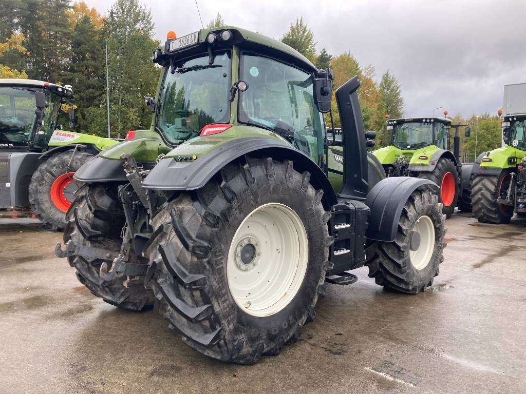 Tracteur agricole Valtra T 234: photos 8