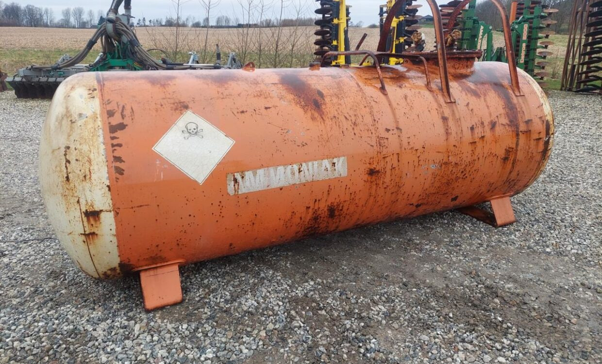 Agrodan Ammoniaktank 2000 kg - Cuve de stockage: photos 1 Agrodan Ammoniaktank 2000 kg - Cuve de stockage: photos 1