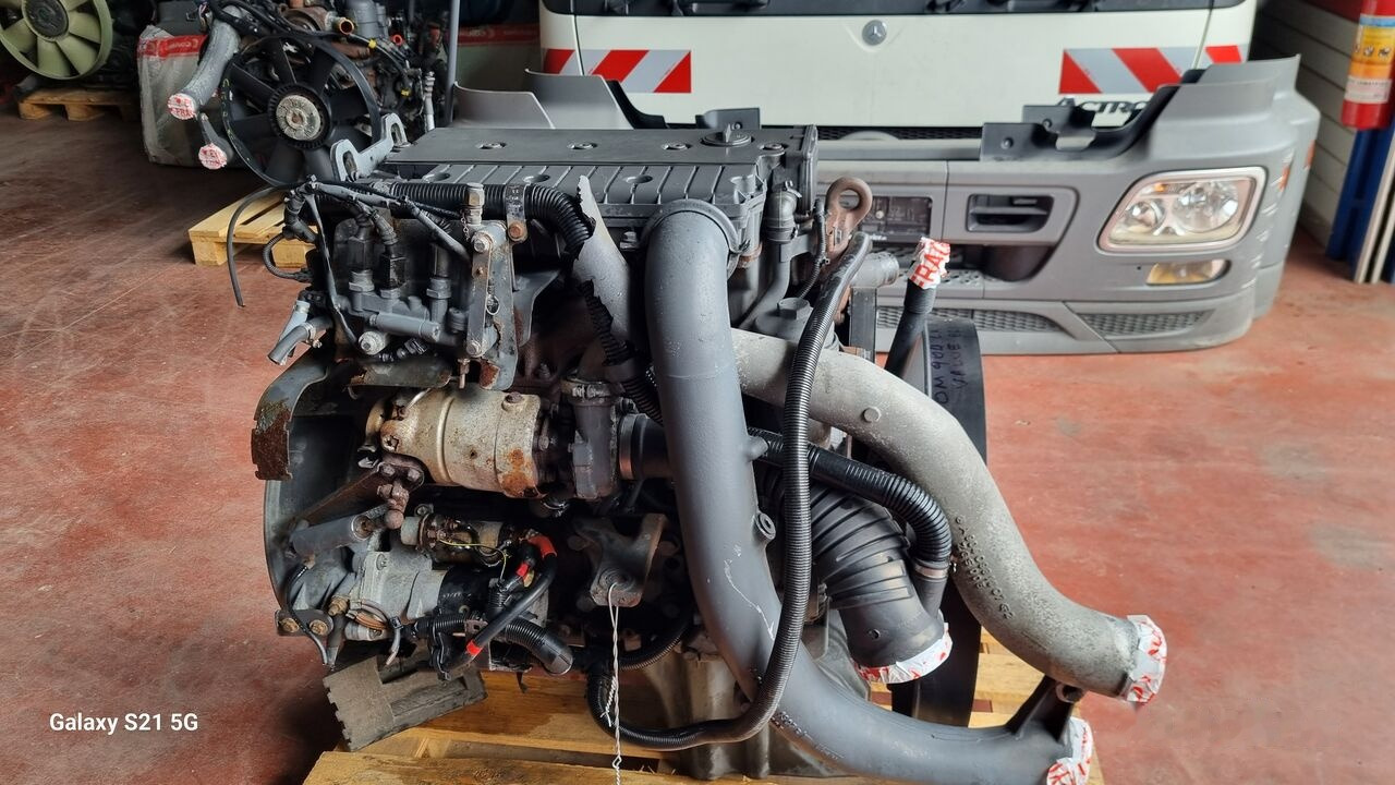 Mercedes-Benz MOTOR MERCEDES ATEGO EURO 4-5 180 HP OM Mercedes-Benz ATEGO - Moteur pour Camion: photos 3 Mercedes-Benz MOTOR MERCEDES ATEGO EURO 4-5 180 HP OM Mercedes-Benz ATEGO - Moteur pour Camion: photos 3